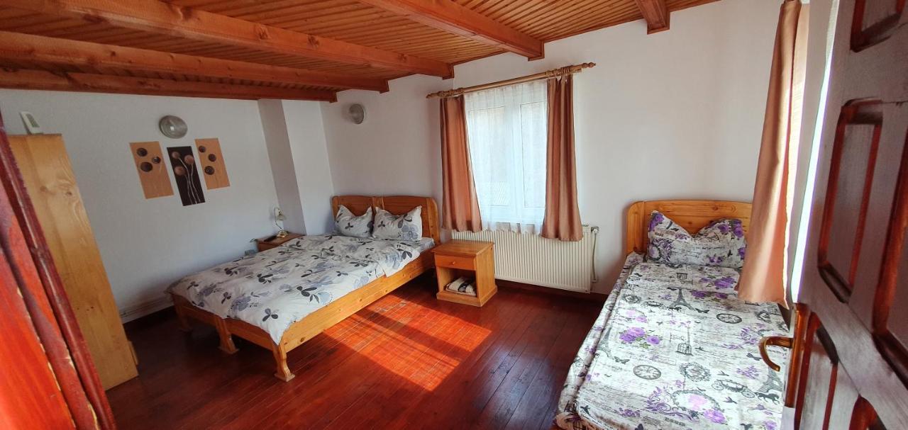 Вілла Casa Colt De Rai Брезой Екстер'єр фото